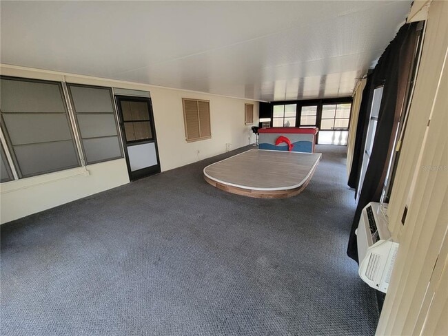 Building Photo - 1028 Lillian St