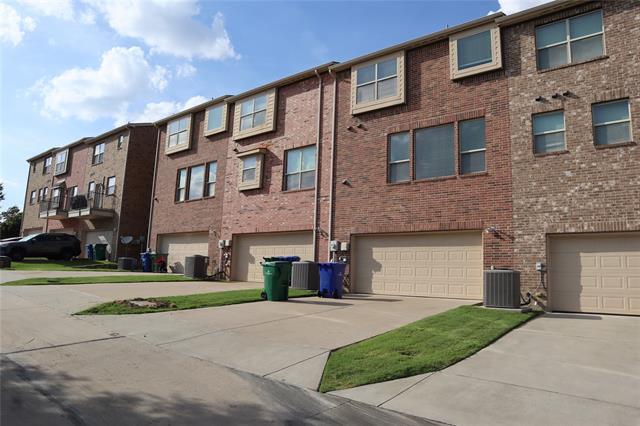 Building Photo - 1814 English Ln