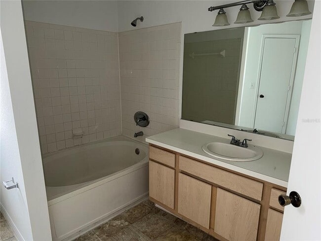 Building Photo - 7300 Westpointe Blvd