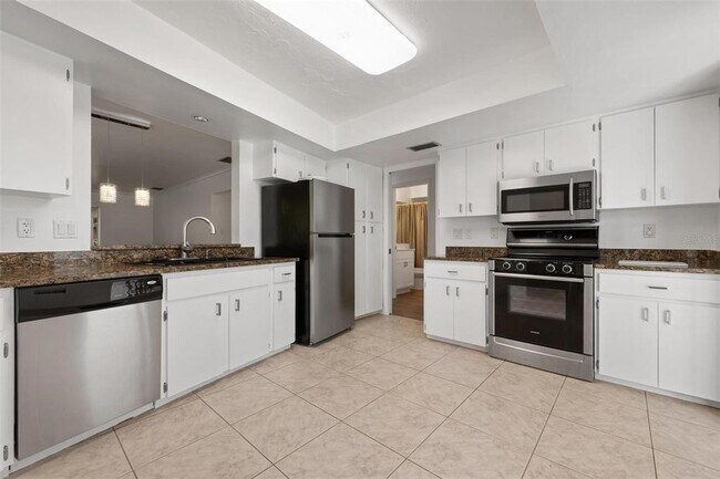 Building Photo - 4212 Center Gate Ln