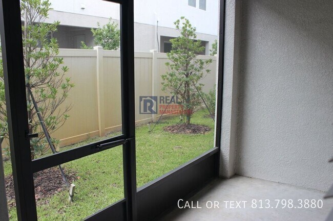 Building Photo - 10821 Fowlers Blf Ct