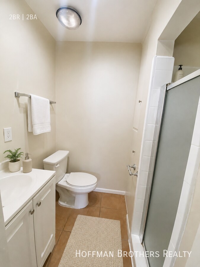 Building Photo - 4025 Coco Ave