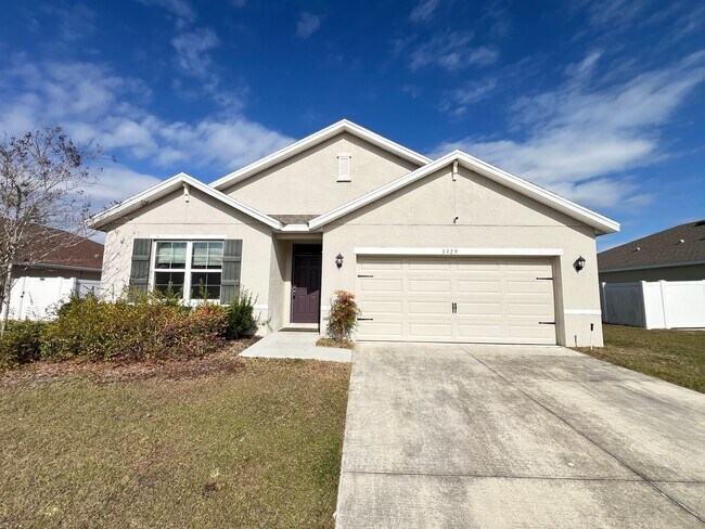 Building Photo - Spacious 4-Bedroom Smart Home in Belleview | No HOA Application Required - PROMO!! NO LEASE ADMIN...