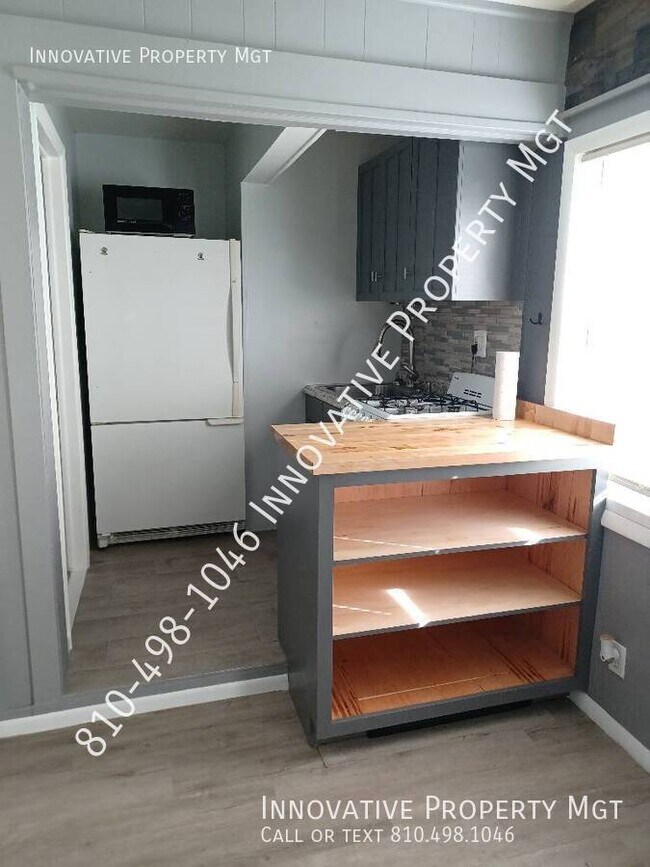 Building Photo - 120 E State St