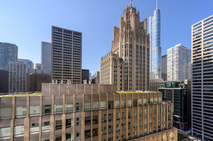 Building Photo - 160 E Illinois St