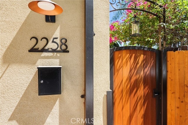Building Photo - 2258 Helios Dr