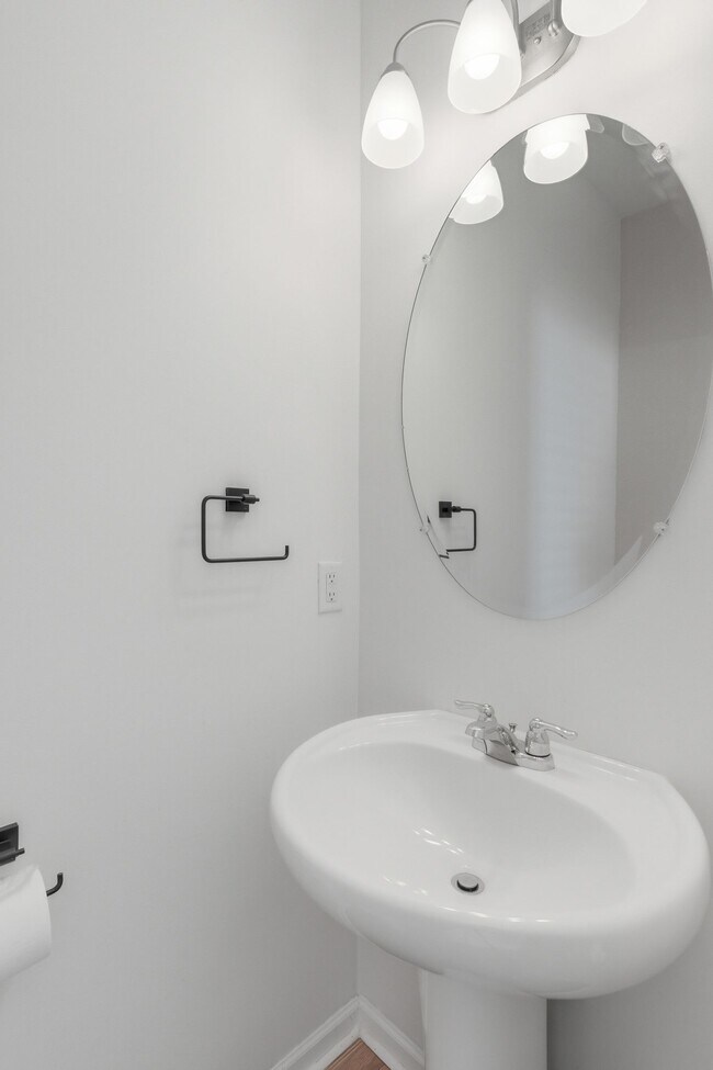 Building Photo - 3153 Chaplins Trce