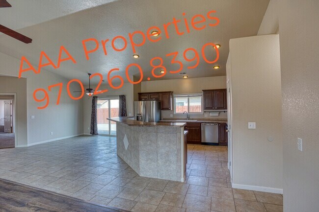 Building Photo - 2518 Filmore Ave