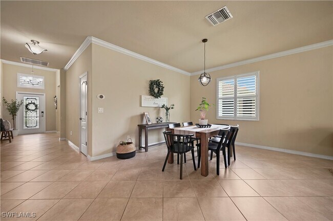 Building Photo - 13085 Cardeto Ct