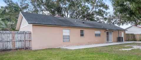 Building Photo - 634 Hemlock Ln