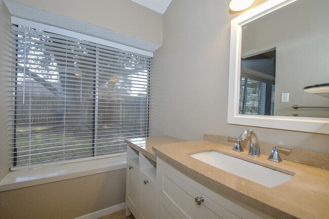 Building Photo - 3324 Cannon Pass Ct