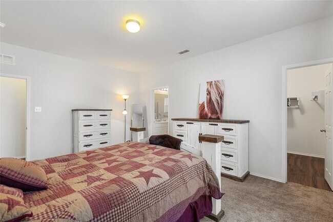 Building Photo - 3129 Montserrat Creek Dr