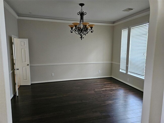 Building Photo - 7714 Bayou Green Ln