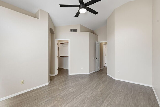 Building Photo - 2525 E Camino St