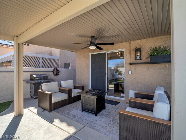 Building Photo - 6832 Rosinwood St