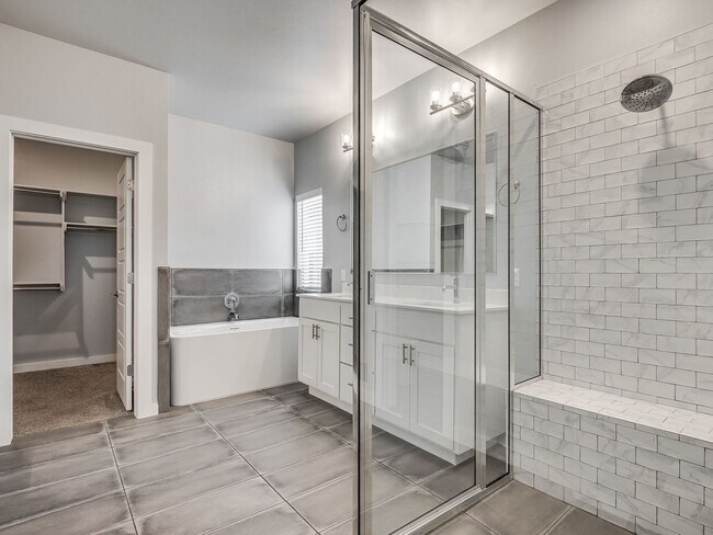Building Photo - Beautiful New Construction Home in Edmond