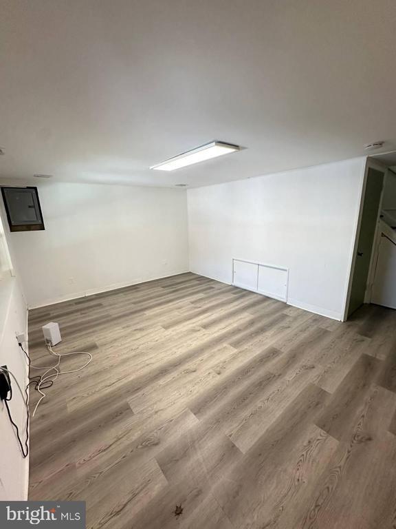 Building Photo - 3125 Belgreen Terrace