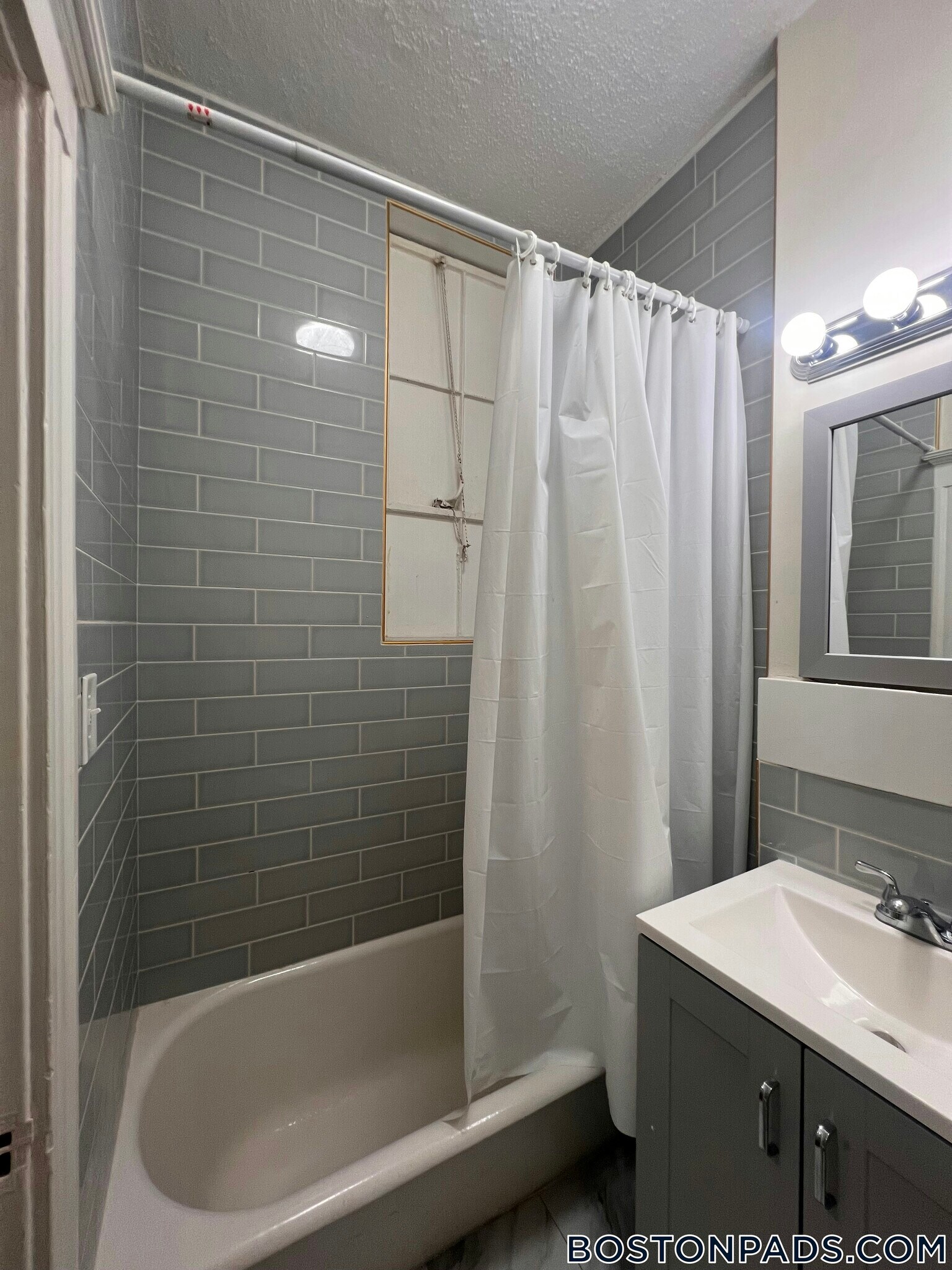 Building Photo - 17-19 Washington St.