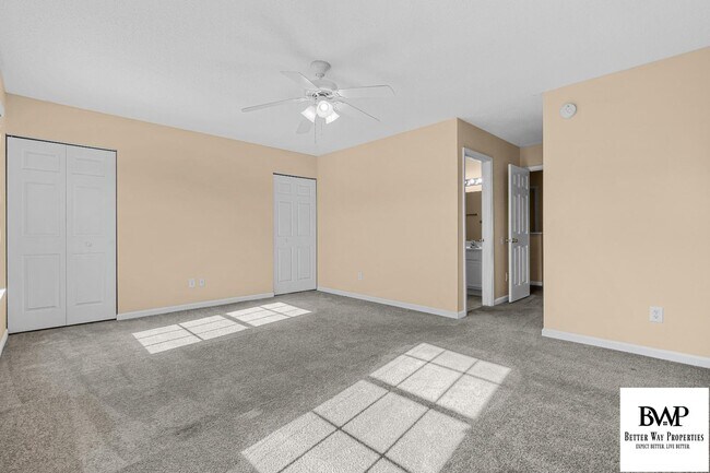 Building Photo - 233 Rosebrook Dr