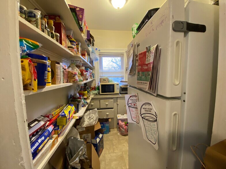 Building Photo - 300 Boston Ave