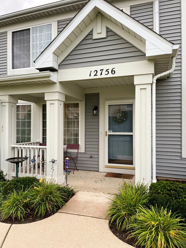 Building Photo - 12756 W Wakefield Dr
