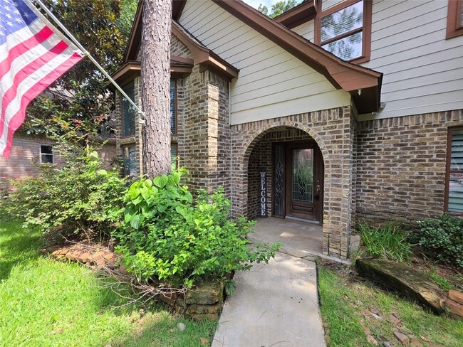 Building Photo - 16806 Sandypine Cir