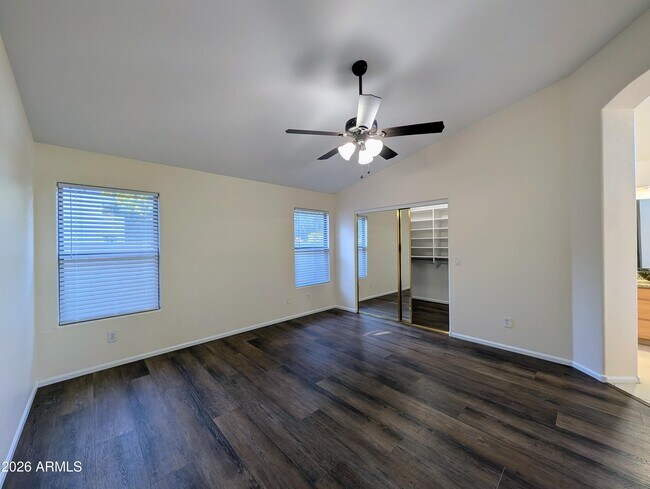 Building Photo - 11134 W Windsor Ave