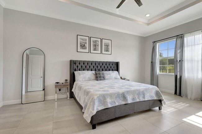 Building Photo - 870 Hookline Cir