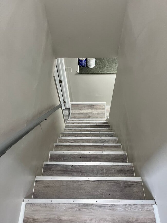 Building Photo - 1214 Gilsey Ave