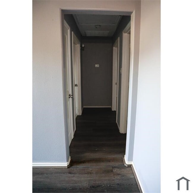 Building Photo - 3232 Berry St