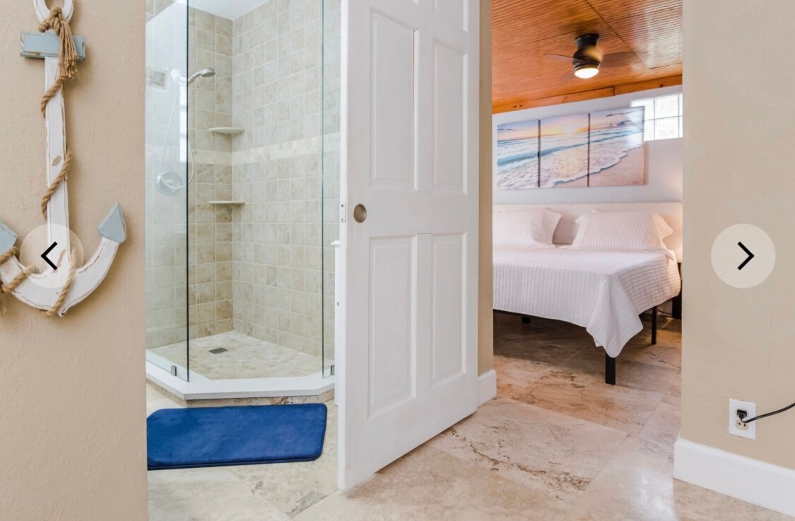 Building Photo - 620 El Vedado