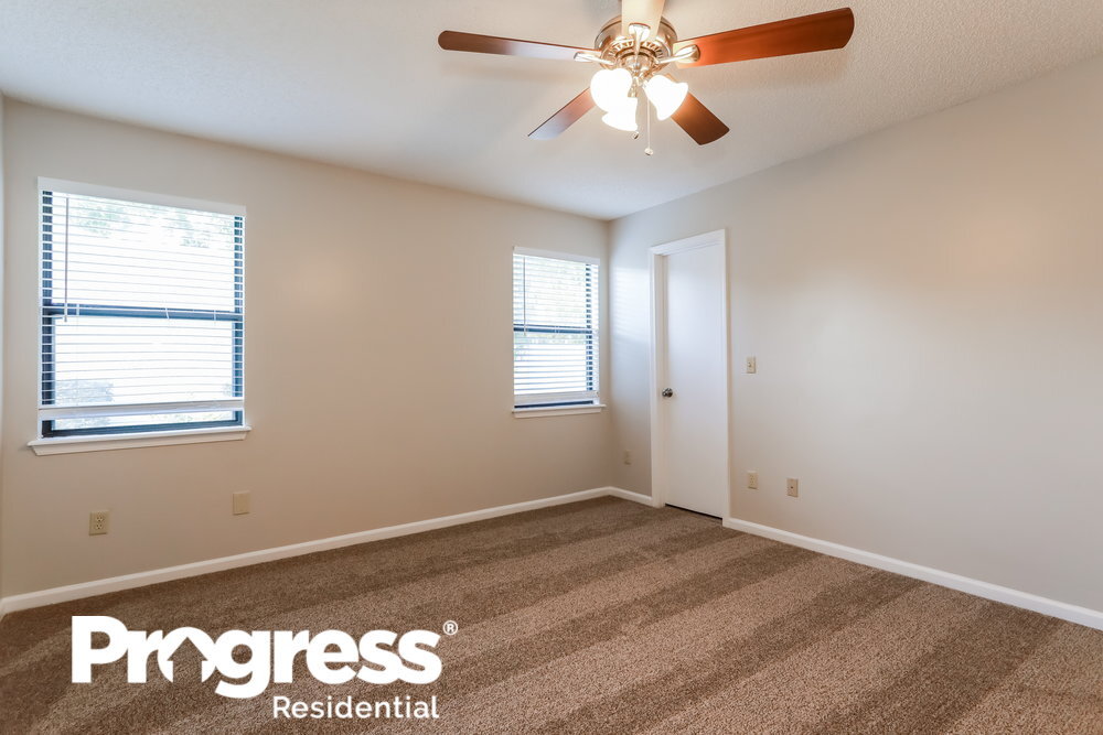 Building Photo - 1664 Tall Timber Dr