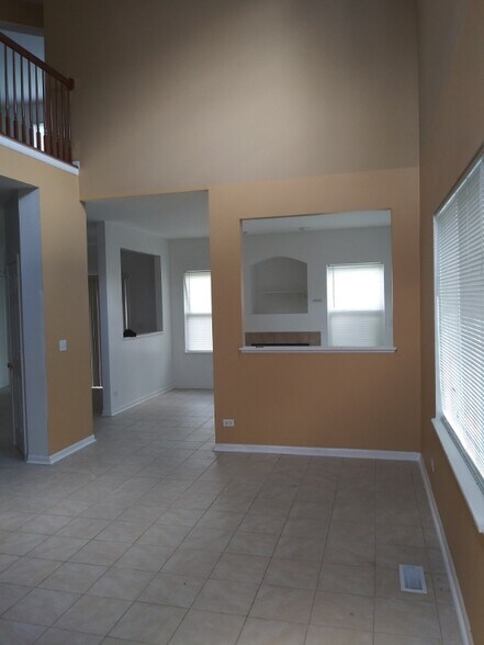 Building Photo - 413 Tower Dr