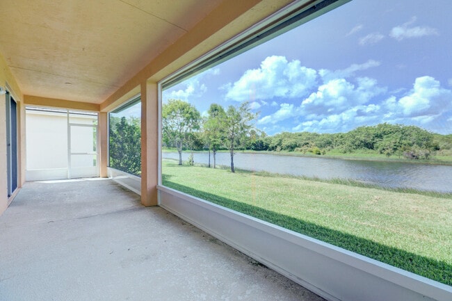 Building Photo - 9516 SW Flowermound Cir