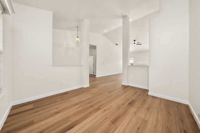 Building Photo - Updated 3-Bed 2 Bath Home – New Kitchen, Flooring & More! $3,400/mo