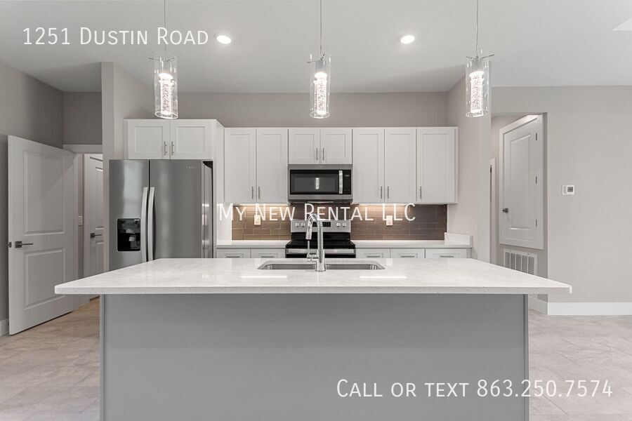 Building Photo - 1251 Dustin Rd