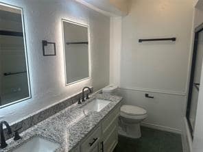 Building Photo - 1104 Longworth Dr