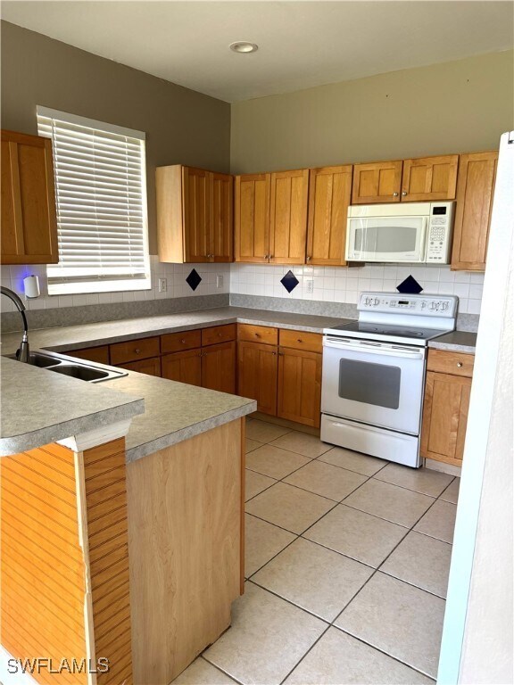 Building Photo - 286 Justene Cir