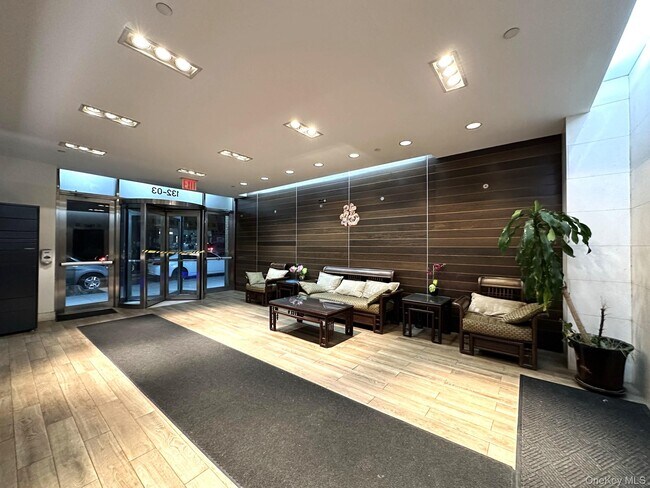 Building Photo - 132-03 Sanford Ave