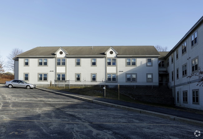 Building Photo - Ridgeland Estates