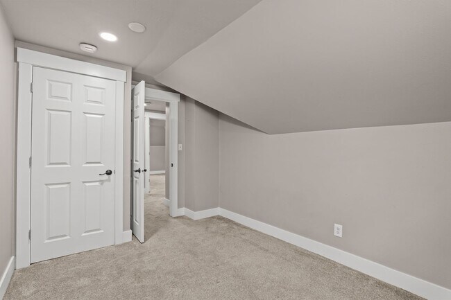 Building Photo - The One Spanish Fork Rental You Don't Want to Miss"