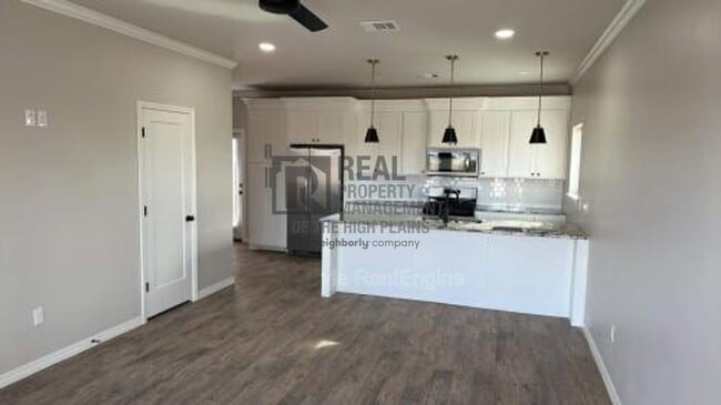 Building Photo - 14007 Hawksbeard Pl