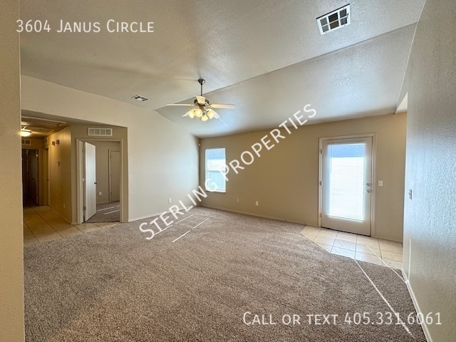 Building Photo - 3604 Janus