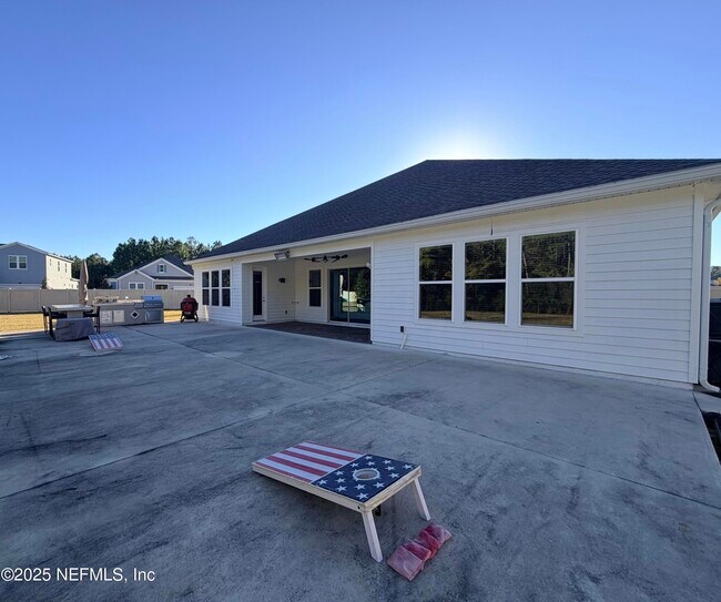 Building Photo - 26 Antila Wy.