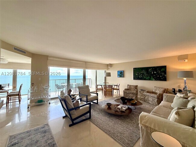 Building Photo - 881 Ocean Dr