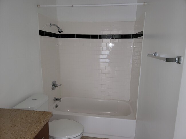 Hallway Bathroom - 1421 16th St