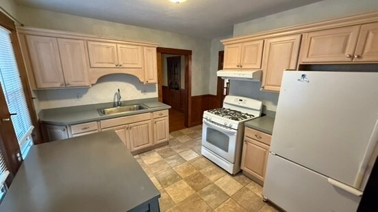 Building Photo - 6 Narragansett St