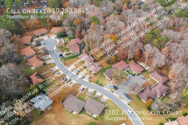 Building Photo - 3102 Woodpecker Ct