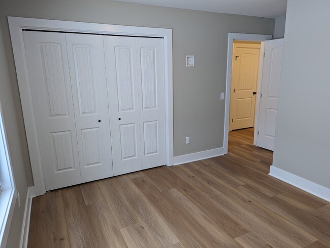 Building Photo - Recently Built 4 Bedroom, 2.5 Bath Duplex in Grandville
