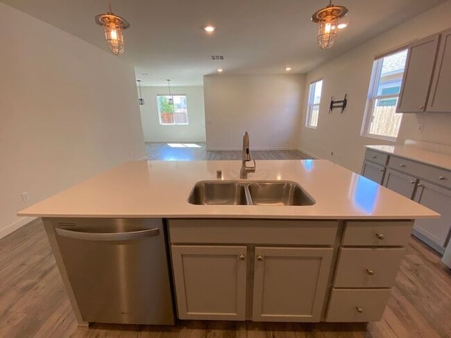 Building Photo - Kiley Ranch Spanish Springs Sparks Single ...